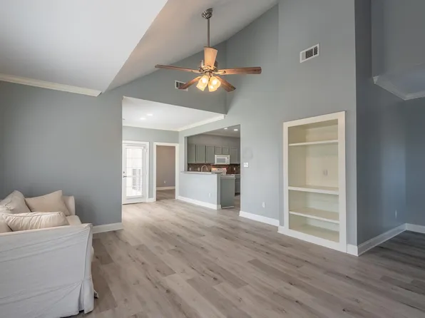 4625 Burbank Dr APT 607, Baton Rouge, LA 70820