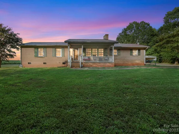 367 Webb Farm Rd, Shelby, NC 28152
