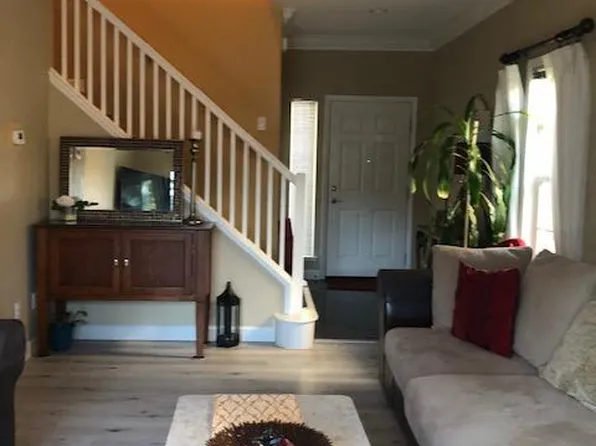 7749 Park River Oak Cir, Sacramento, CA 95831