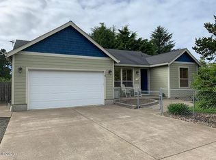 116 Spruce Ct, Depoe Bay, OR 97341