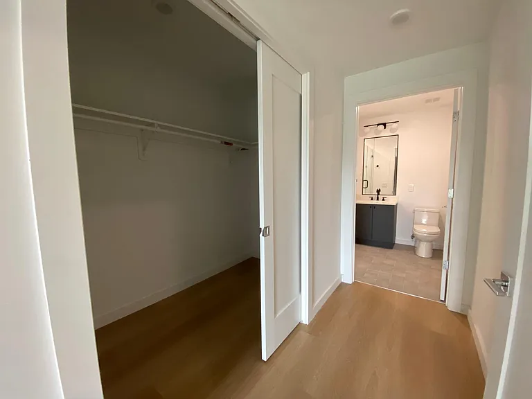 402 Jackson St #201 — Photo 8