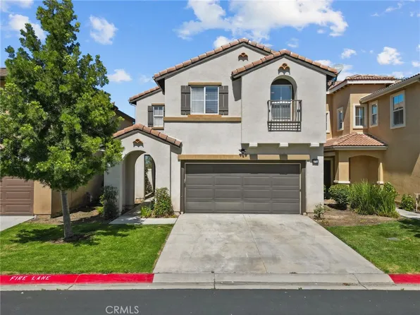 27715 Amber Way, Santa Clarita, CA 91351