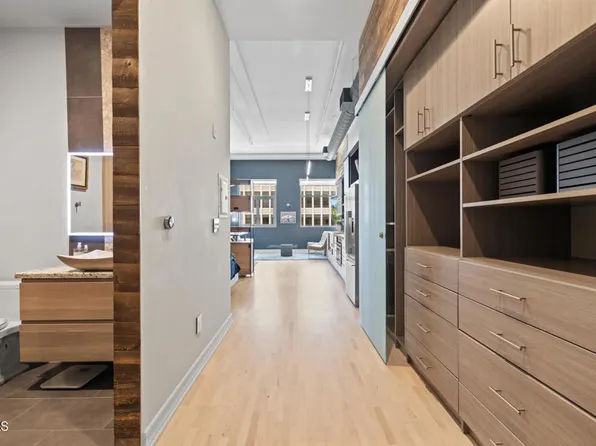 175 S Lake Ave Unit 409, Pasadena, CA 91101