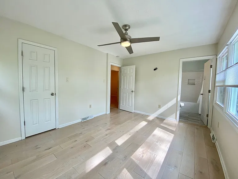 50 Ferncliff Dr — Photo 25