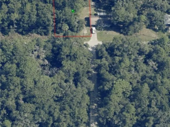 9677 W Hayes Ln, Crystal River, FL 34428