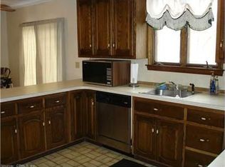 354 W Main St, Hebron, CT 06248