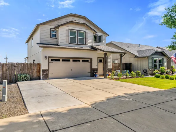 924 Pendleton Dr, Medford, OR 97501