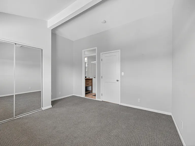 2201 The Alameda #27 — Photo 18