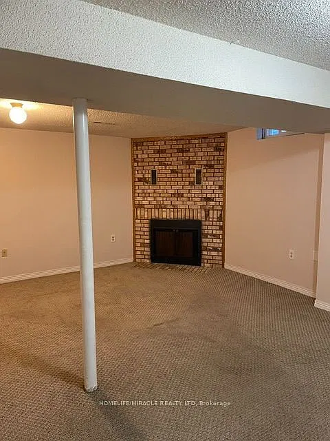 2 bed, $1,900 — Photo 2