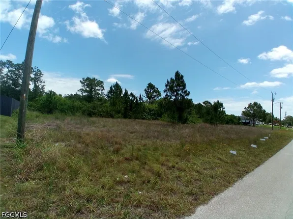 1021 Winters St E, Lehigh Acres, FL 33974