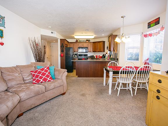 5th image of 3842 S Clare Dr APT D3