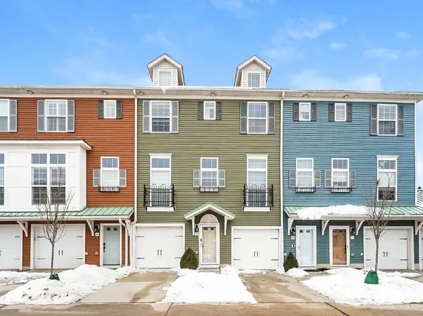 39 Grandview Dr, Rocky River, OH 44116