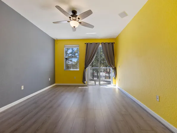 2122 Shoma Drive #141, Royal Palm Beach, FL 33414