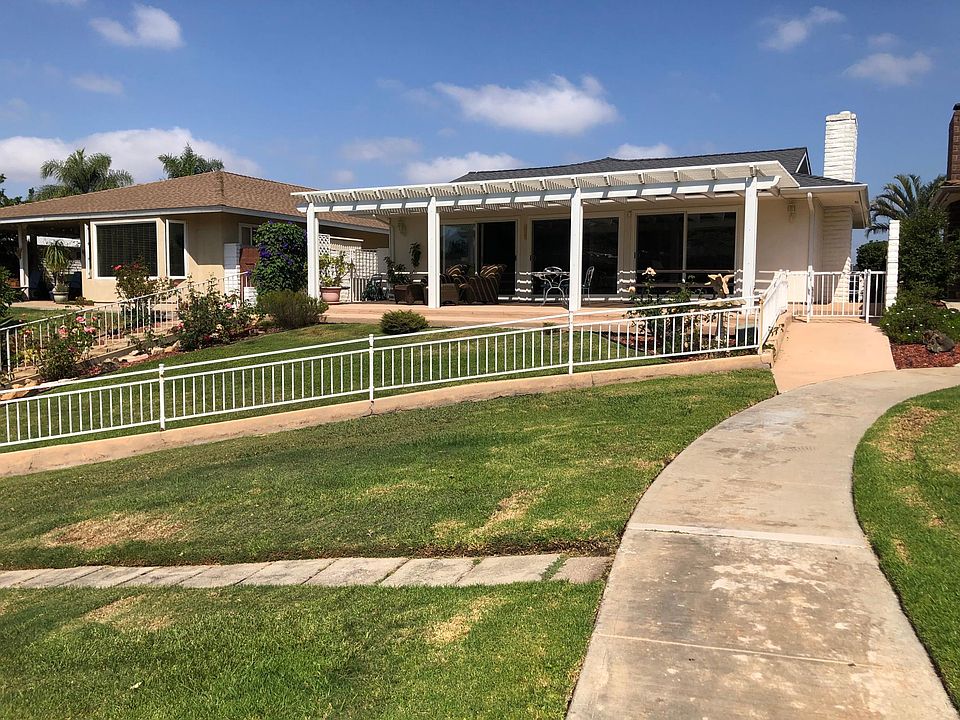 1st image of 1447 La Loma Dr