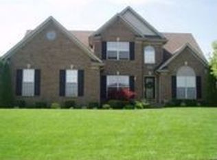 4712 Willow Forest Pl, Louisville, KY 40245