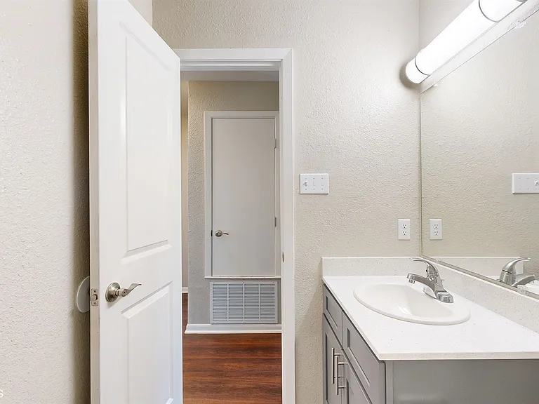 Unit bathroom