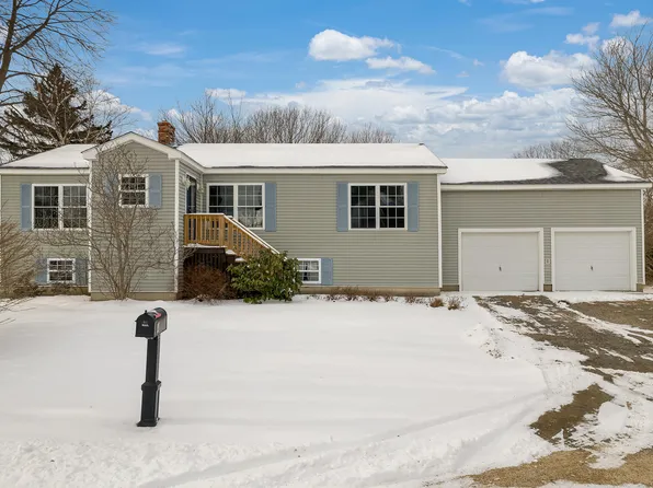 4 Fifth Avenue, York, ME 03909