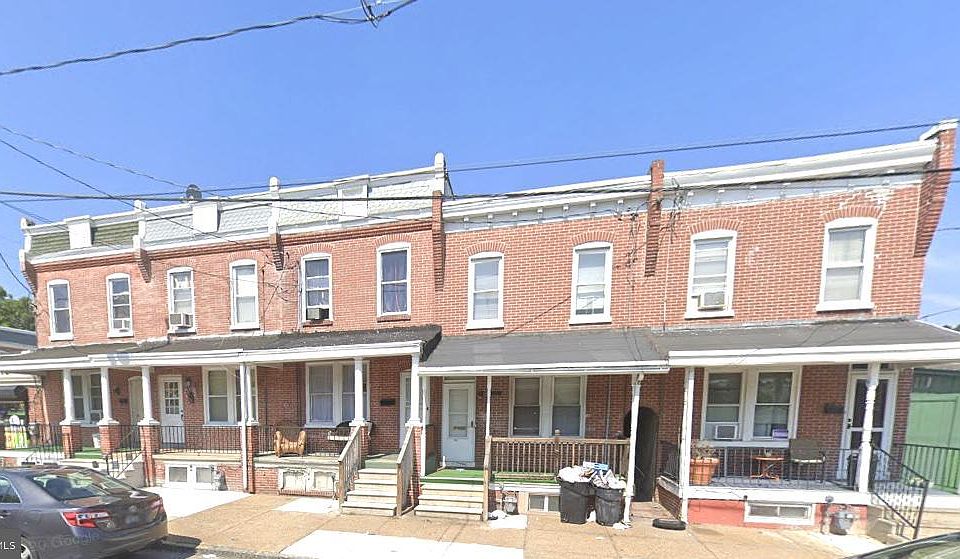 1st image of 211 S Harrison St