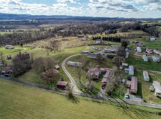 110 Ferry Rd, Surgoinsville, TN 37873