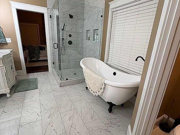 4th image of 1376 Joinertown Rd