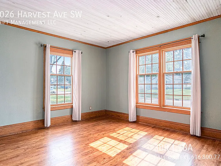 3026 Harvest Ave SW — Photo 6