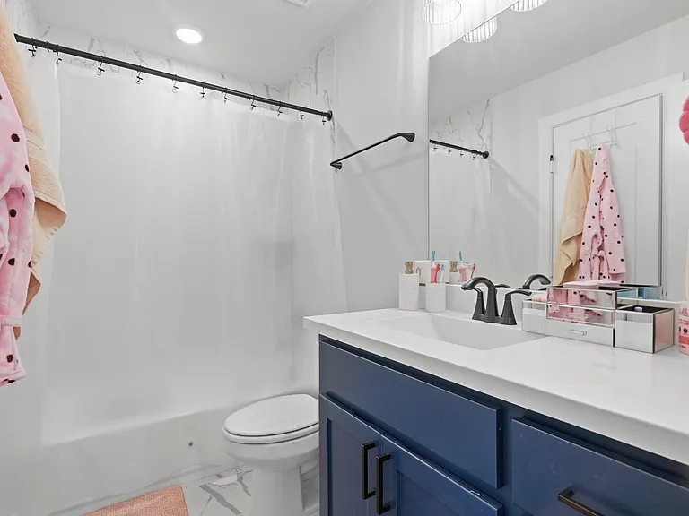 2630 Starwood Dr — Photo 26
