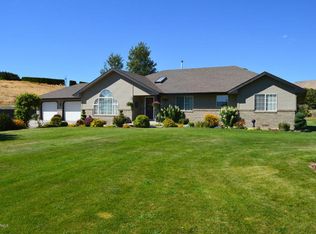 5605 Garden Terrace Ln, Yakima, WA 98901