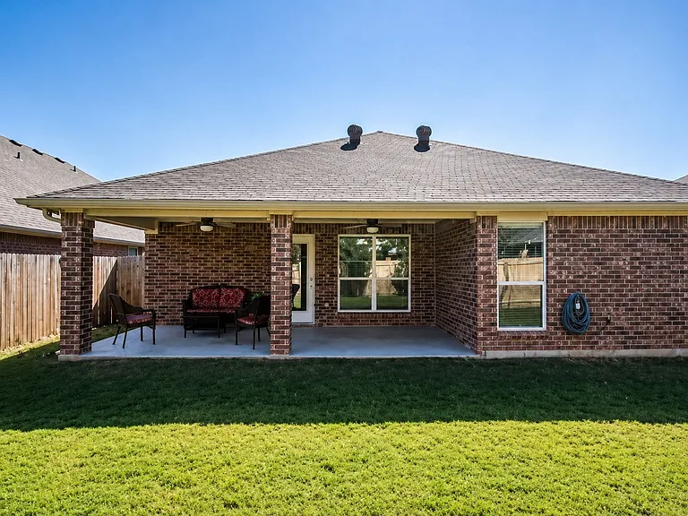 3845 Cedar Falls Dr — Photo 17