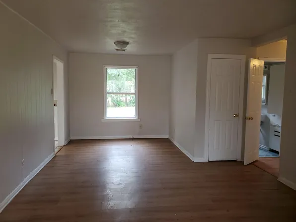 5035 Idaho St, Houston, TX 77021