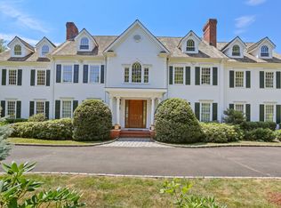2 Twin Falls Ln, Westport, CT 06880