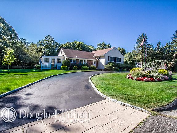 2nd image of 1 Glamore Ct