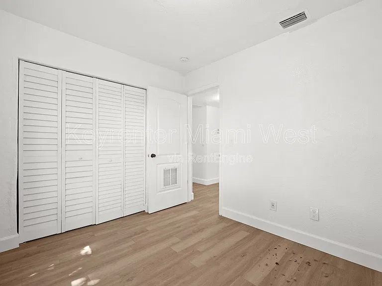 7770 NW 9th Ave — Photo 27
