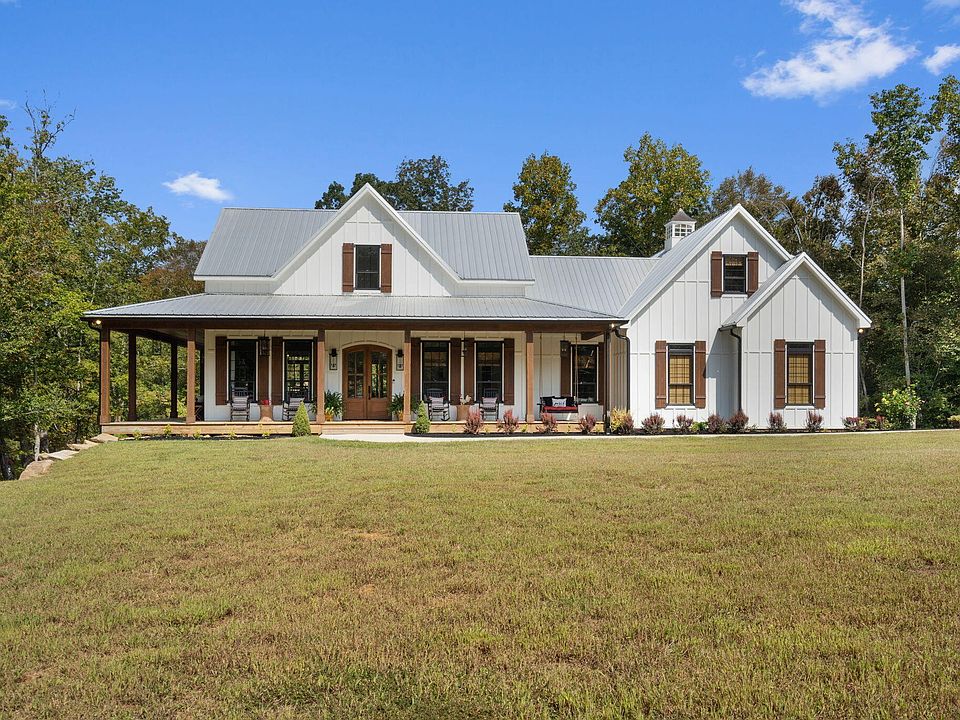 1st image of 450 County Road 28