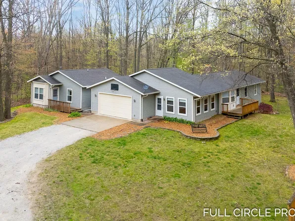 3110 Forteen Mile Rd NE, Sparta, MI 49345