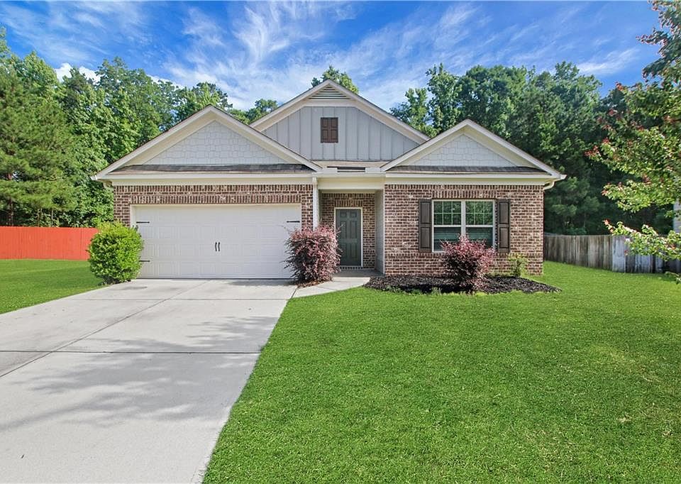1st image of 697 Scotland Dr