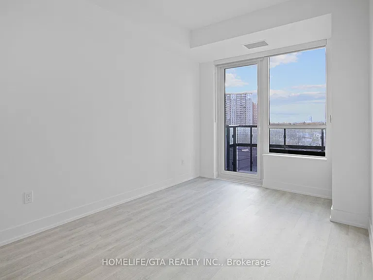 60 Central Park Dr #908 — Photo 11