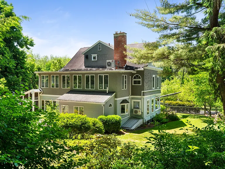 212 Forest Home Dr — Photo 9