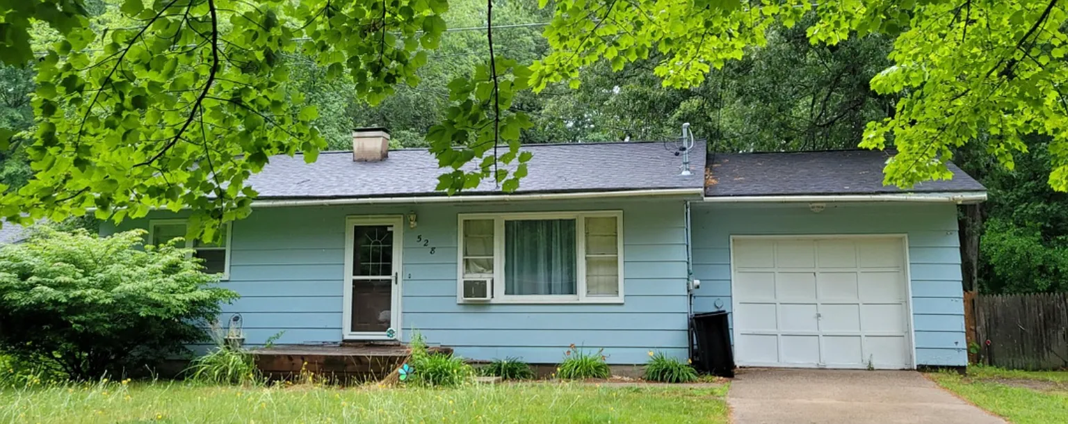 2 bed, 1768 sqft, $1,350 — Photo 1