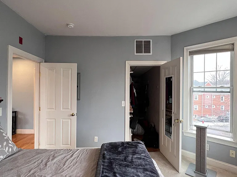 146 Clifton St #10 — Photo 12