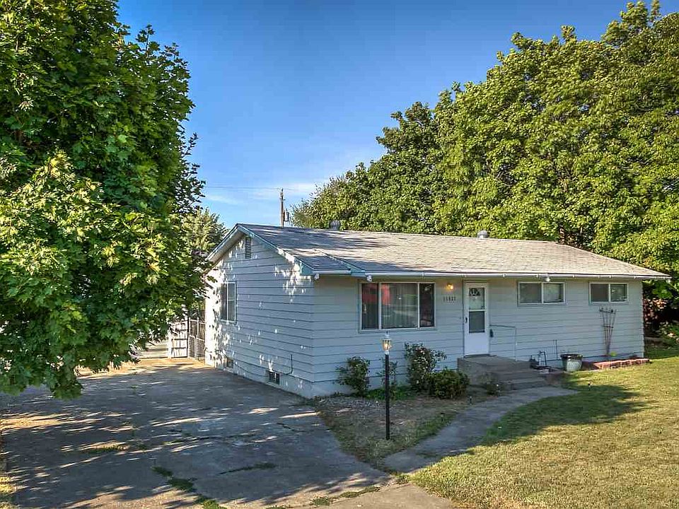 1st image of 11817 E Grace Ave