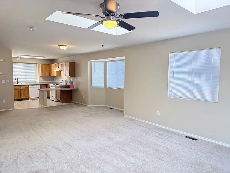 12553 Catch Pen Rd — Photo 5