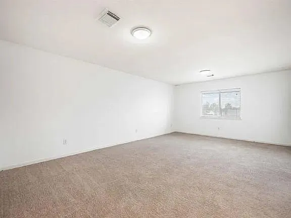 20827 Settlers Lake Cir N — Photo 11