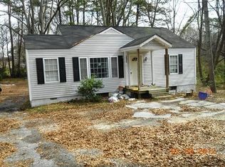 6756 Florence Dr, Lithia Springs, GA 30122