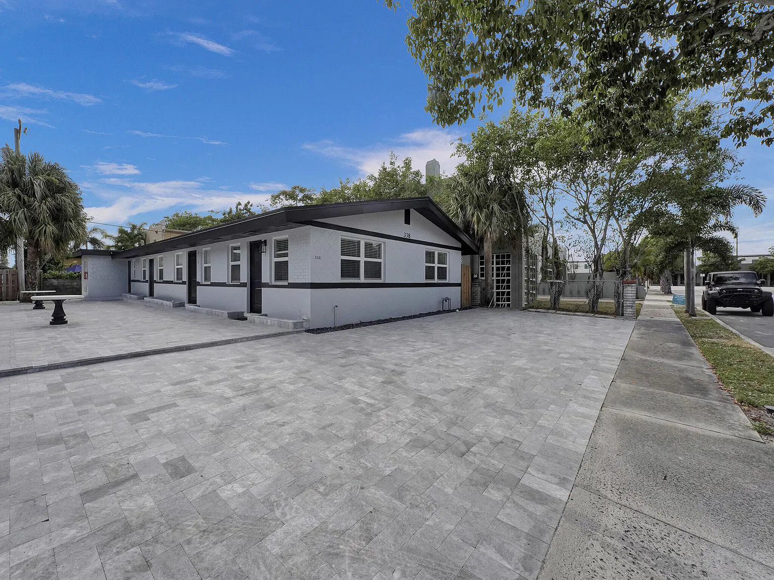 1 bed, 1.0 bath, 600 sqft, $1,825 — Photo 1