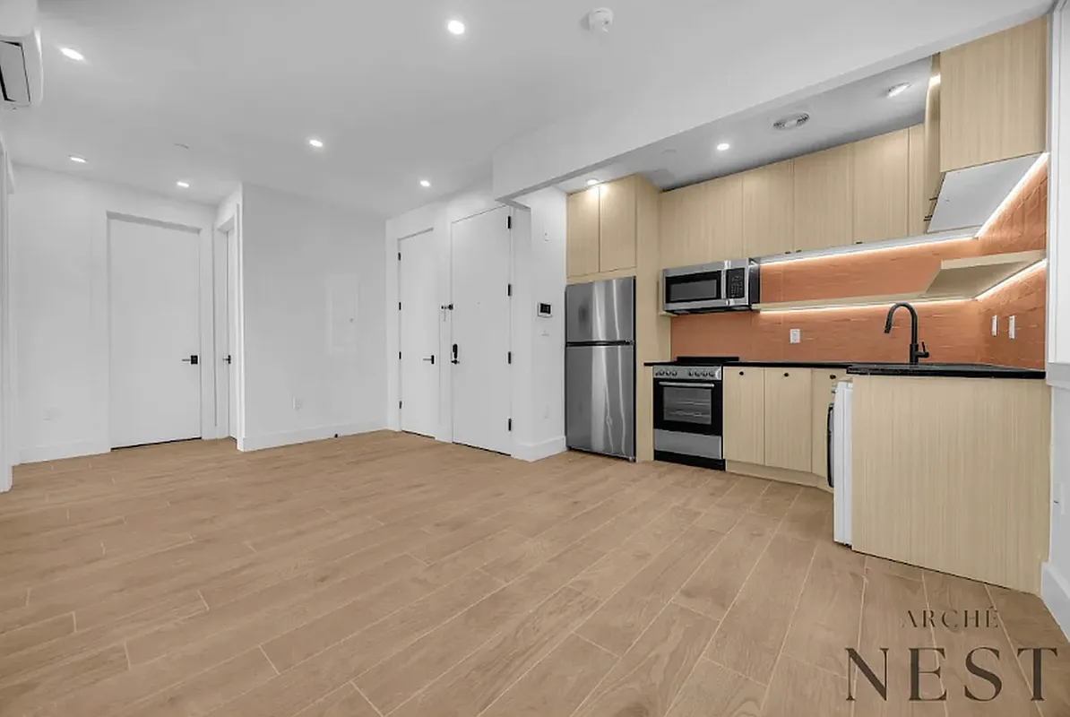 1696 Pacific Street 3C