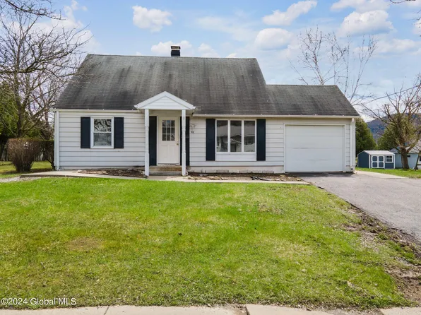 112 Pleasantview Drive, Cobleskill, NY 12043