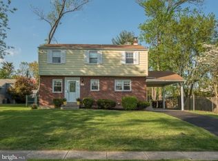 1651 Pembrooke Rd, Norristown, PA 19403