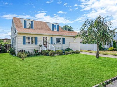 28 Taft Place, Lindenhurst, NY, 11757