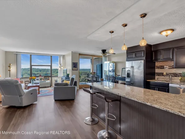 1 Scenic Drive #1112, Highlands, NJ 07732