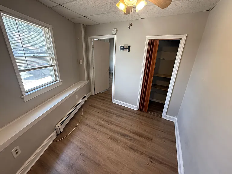 400 North Springfield Road — Photo 9